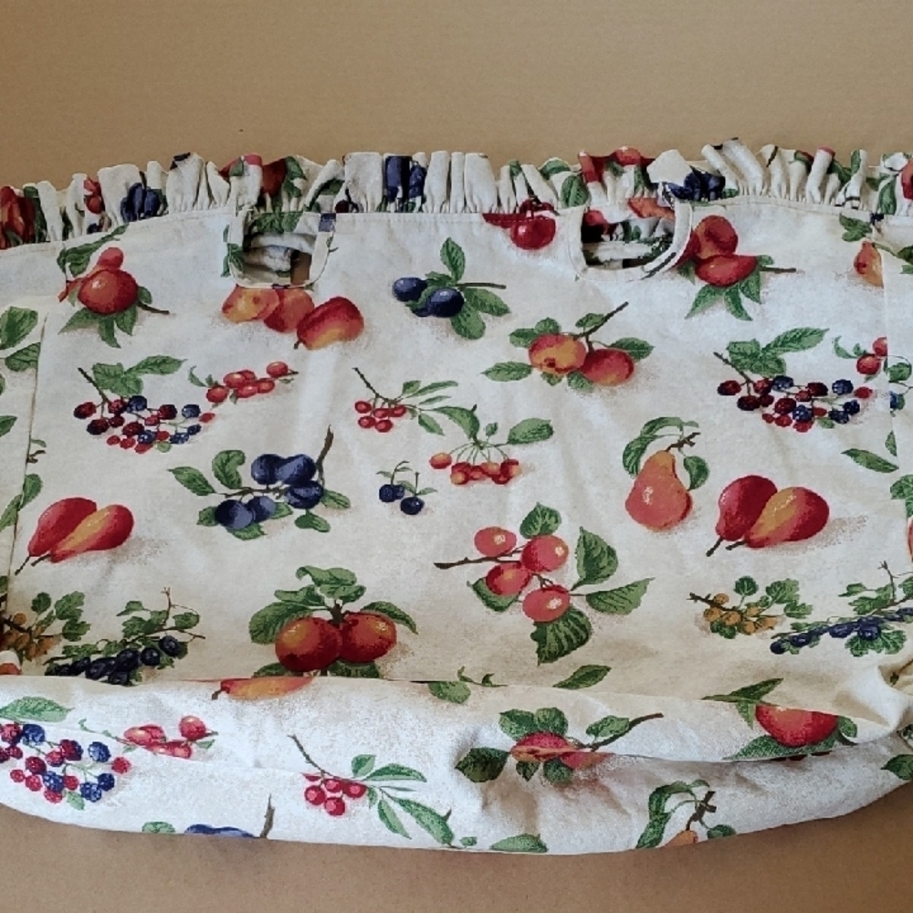 Longaberger Authentic XL Oval Picnic Tote Liner Fruit Medley